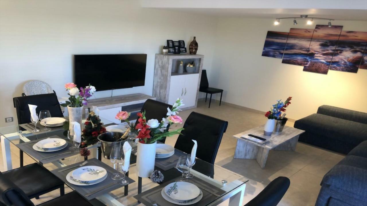 San Jorge  Excepcional Chalet Adosado De Lujo "Una Escapada Al Paraiso" מראה חיצוני תמונה